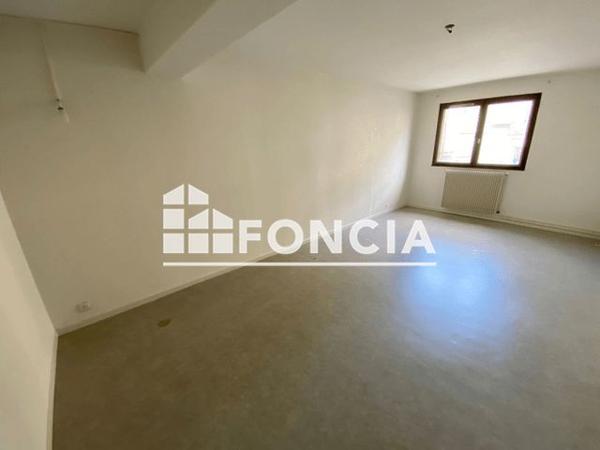 Location Appartement 3 pièces 79 m² - 111 117 BOULEVARD CARNOT Agen 47000