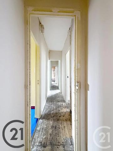 Immeuble à vendre  180 m 2   ST ETIENNE DU ROUVRAY  - 76