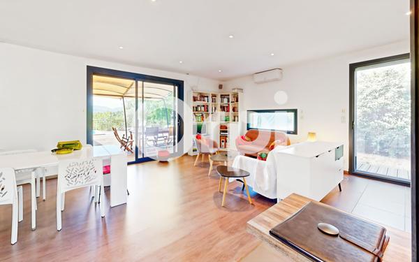 Maison à vendre    4 pièces • 101,20 m2 Ruoms