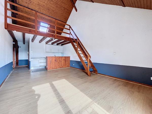 Appartement à louer 540€ CC / Brive zone OUEST - Chambre mezzanine - garage - clim réversible