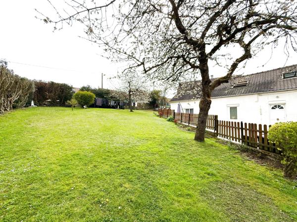 La Ferté-Gaucher (77320) Maison familiale 107m² - 2 Chambres - DIAG : C/A terrain hors zone inondable - le tout sur 690 m²