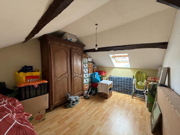 La Ferté-Gaucher (77320) Maison familiale 107m² - 2 Chambres - DIAG : C/A terrain hors zone inondable - le tout sur 690 m²