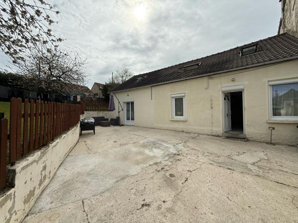 La Ferté-Gaucher (77320) Maison familiale 107m² - 2 Chambres - DIAG : C/A terrain hors zone inondable - le tout sur 690 m²