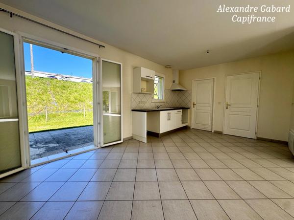 Maison de plain-pied - 3 chambres - Jardin - Garage