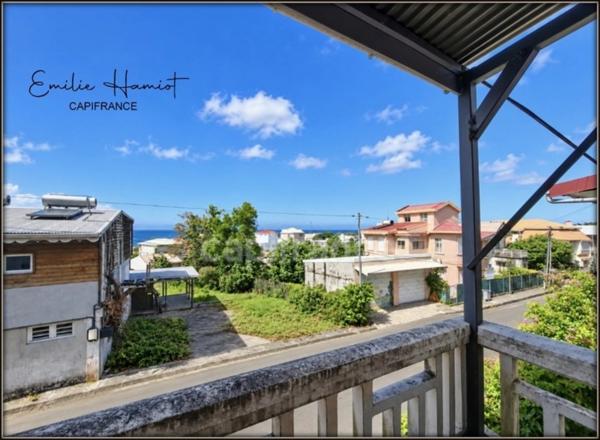 A vendre - Fort de France Clairière - Terrain avec bâti à réhabiliter ou à démolir
