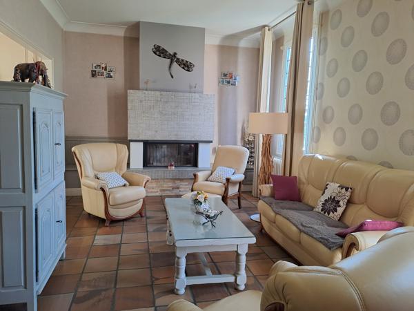 Maison de charme à proximité du centre de Léognan