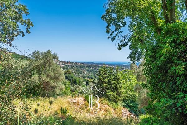 Grasse, Terrain  2 300 m² à vendre