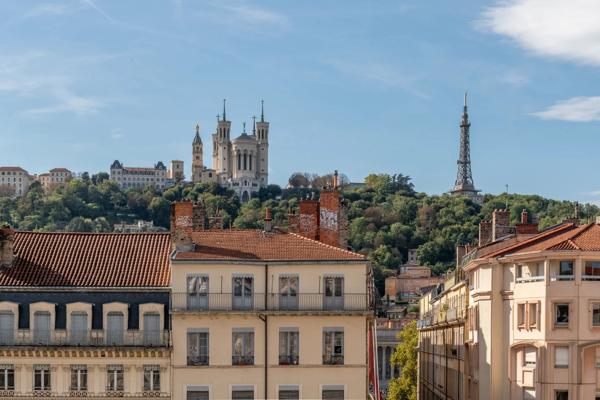 Exclusivité - Jacobins - Appartement en étage élevé de 125,60m² - 3 chambres