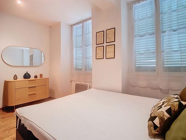 A Louer PAU HYPERCENTRE - Appartement T2 de 31,93m² meublé