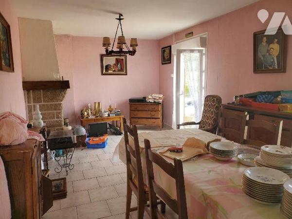 Maison à vendre à Saint-Sulpice-le-Guérétois (23000) en Creuse (23) comprenant :
- Un sous-sol...