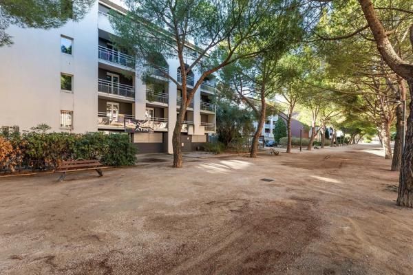 Appartement à vendre 1 pièce 20m² Béziers (34500)