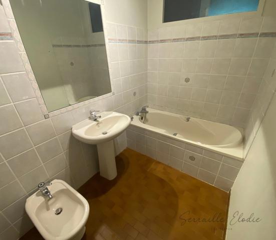 CRAPONNE - Grande maison familiale au calme – espace, potentiel et proximité des commodités