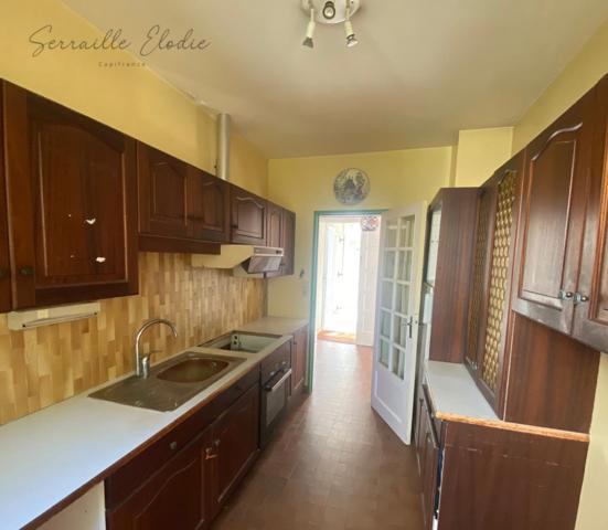 CRAPONNE - Grande maison familiale au calme – espace, potentiel et proximité des commodités