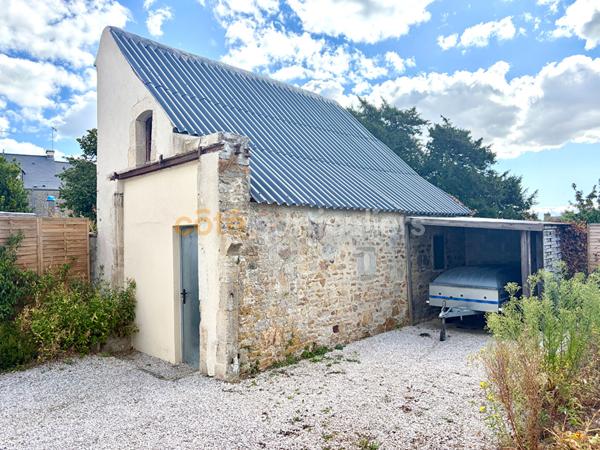 Vente
                Maison102 m² - 5 Pièces -
                    MONTEBOURG (50310)