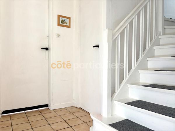 Vente
                Maison102 m² - 5 Pièces -
                    MONTEBOURG (50310)