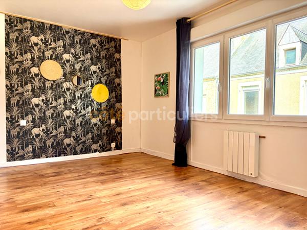 Vente
                Maison102 m² - 5 Pièces -
                    MONTEBOURG (50310)