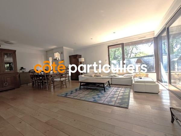 Vente Maison220 m² - 8 Pièces - LUC LA PRIMAUBE (12450)