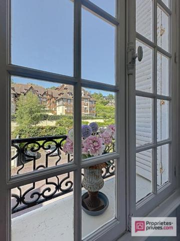Magnifique appartement au Coeur d'un domaine privé et sécurisé à Deauville, proche Hippodrome