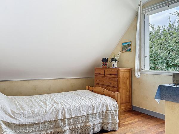 Maison à vendre à Briec : 5 chambres et un sous-sol pour les rêveurs !