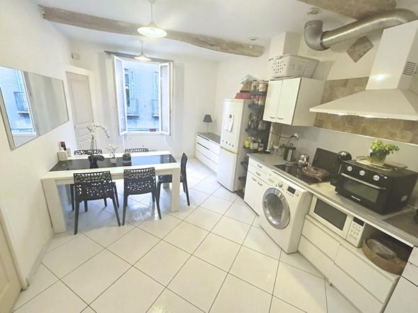 Appartement 30 m2 centre ville Vidauban idéal premier achat ou investissement