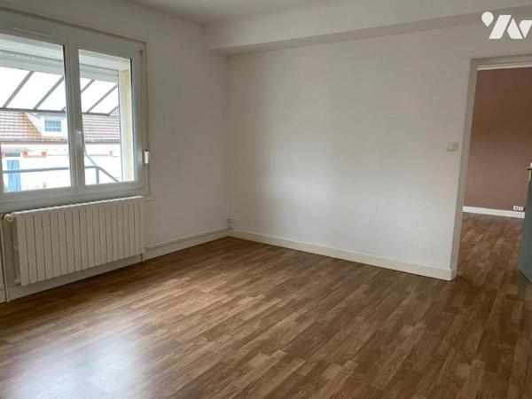 AUBE - Immeuble de 3 appartements