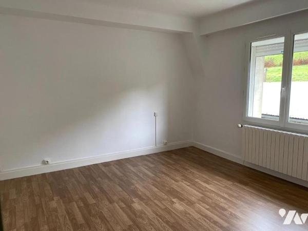 AUBE - Immeuble de 3 appartements