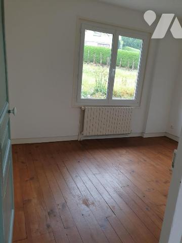 AUBE - Immeuble de 3 appartements