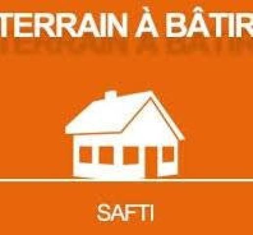 Terrain constructible à seulement 30 minutes de la Rochelle