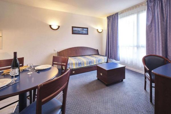 INVESTISSEMENT LOCATIF – Carcassonne – Résidence affaires Zenitude Hôtel-Résidences Carcassonne Nord – 6,01 % de rentabilité