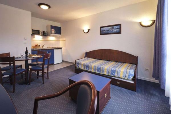 INVESTISSEMENT LOCATIF – Carcassonne – Résidence affaires Zenitude Hôtel-Résidences Carcassonne Nord – 6,01 % de rentabilité