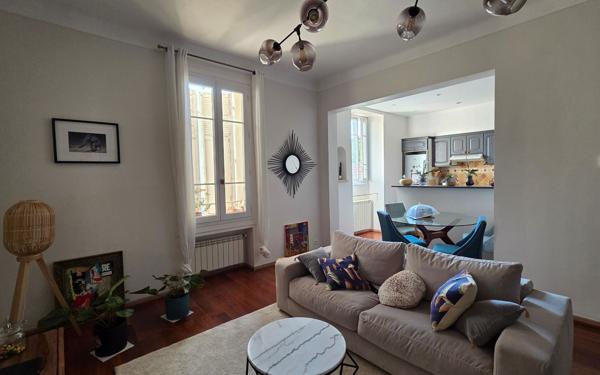 Appartement à vendre    2 pièces • 53 m2 La Seyne-sur-Mer