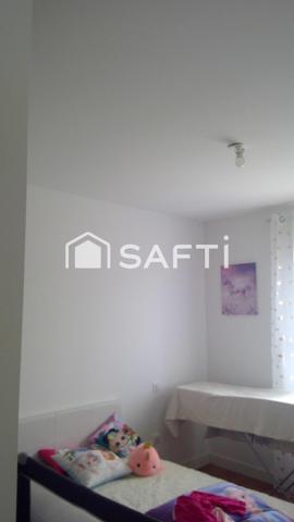 Maison d'habitation de 97 m2 sur terrain de 700 m2 pour investisseur