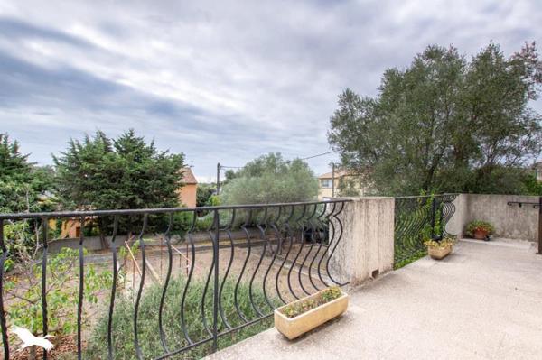 Maison à vendre |  Saint-Jean-de-Védas |  10 pièces | 230 m²