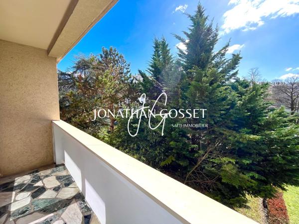 Poissy: Superbe appartement familiale - 4pièces- 3 chambres -70m2 avec balcon