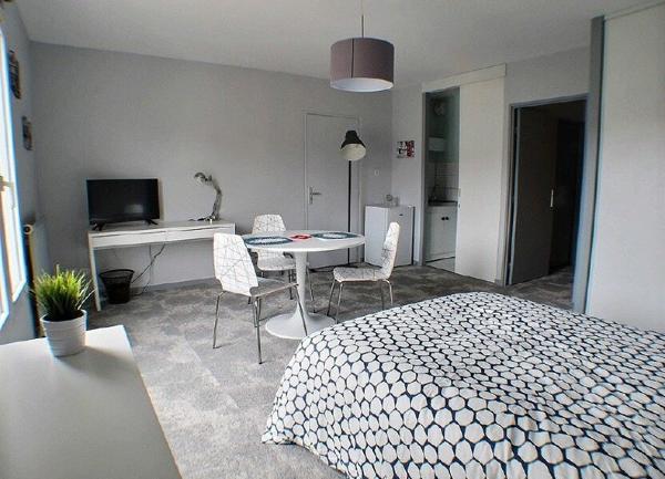 Appartement à louer  1 pièce • 29,90 m2 Le Creusot