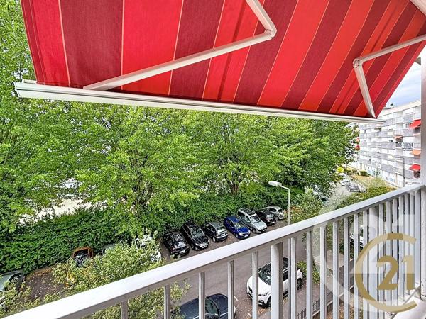 Appartement F4 à vendre  4 pièces - 77,28 m 2   MONTBELIARD  - 25