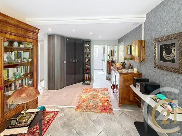 Appartement F4 à vendre  4 pièces - 77,28 m 2   MONTBELIARD  - 25