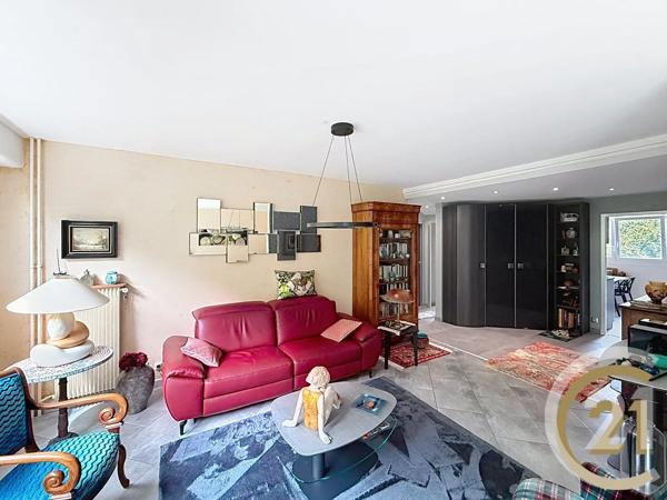 Appartement F4 à vendre  4 pièces - 77,28 m 2   MONTBELIARD  - 25