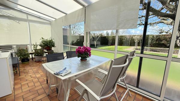 Saint-Gérand-le-Puy (03150) Viager occupé sans rente - Monsieur et Dame 75 ans - Agréable maison individuelle avec jardin et garage