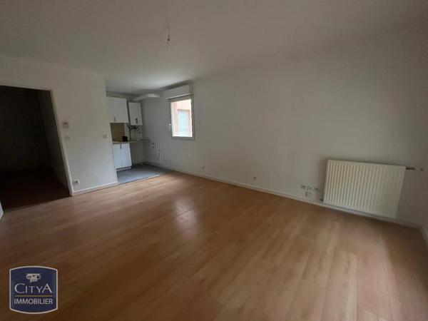 Appartement à louer 2 pièces 44.82m² Poitiers (86000)