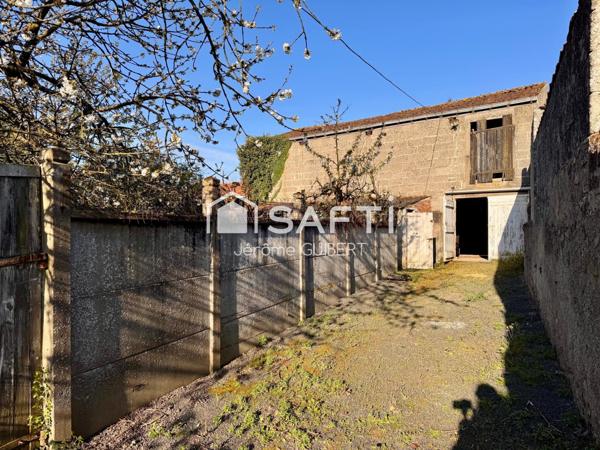 MAISON 130 M2 AVEC DÉPENDANCE 180 m2