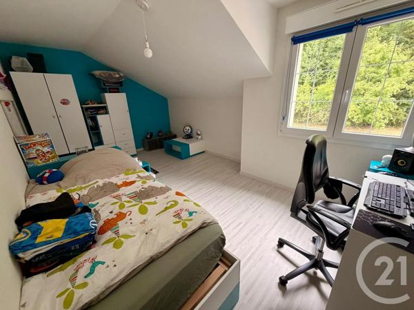 Maison à vendre  9 pièces - 271 m 2   VILLERS LE LAC  - 25