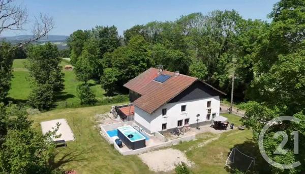 Maison à vendre  9 pièces - 271 m 2   VILLERS LE LAC  - 25