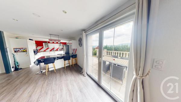 Maison à vendre  9 pièces - 271 m 2   VILLERS LE LAC  - 25