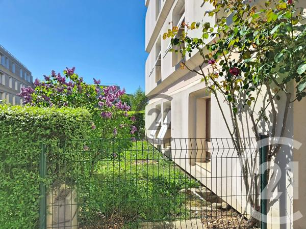 Appartement F2 à vendre  2 pièces - 50,86 m 2   AUXERRE  - 89