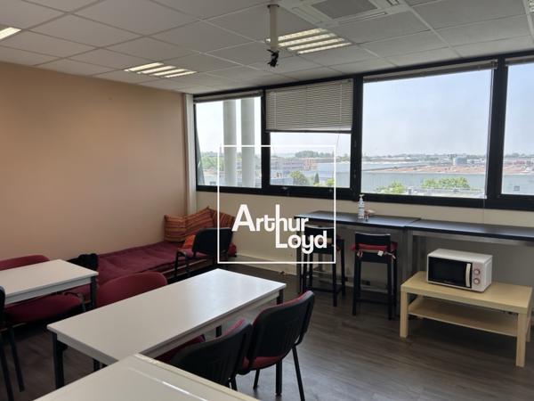 Bureaux à louer à Toulouse - dernier étage avec terrasse