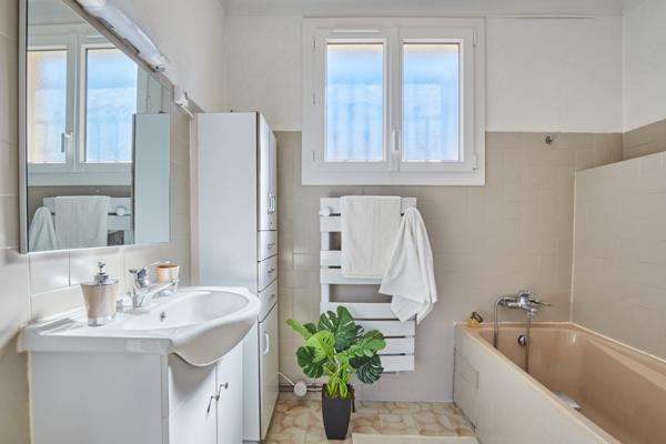 Maison 5 pièces - 142 m² Exclusivité efficity