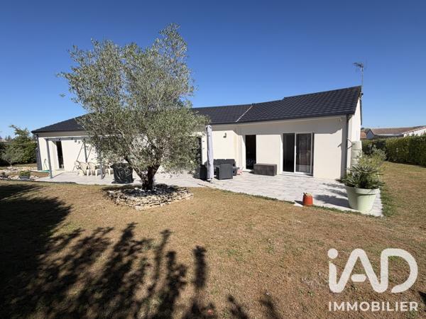 Maison à vendre 5 pièces 132,5 m² Saint-Georges-lès-Baillargeaux