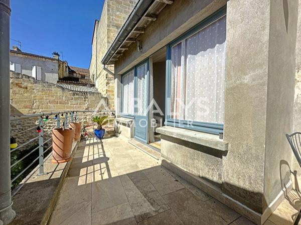 Appartement 2 pièce(s) 1 chambre(s) 97.75 m²