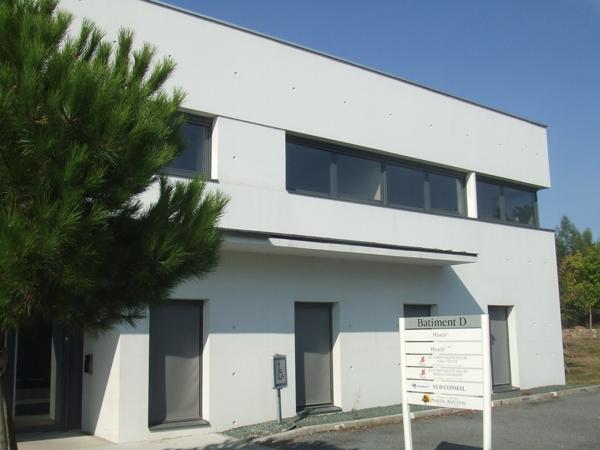 Plateau de bureaux à louer ou à vendre à Saint-Herblain avec parkings